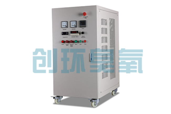 武威冬季养殖场密闭消毒双赢方案:臭氧发生器在工厂化水产与畜牧场景的安全应用